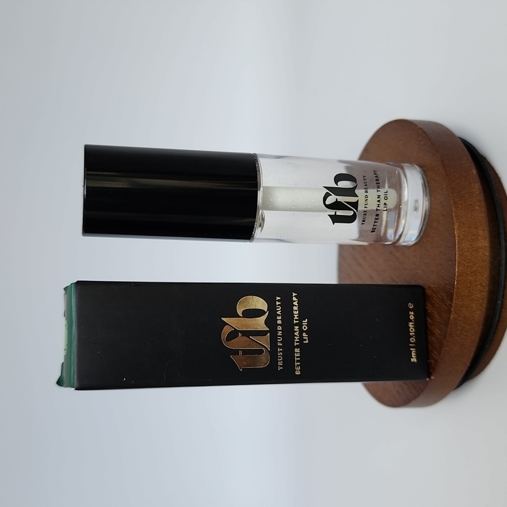 Trust Fund Beauty Better Than Therapy Lip Oil